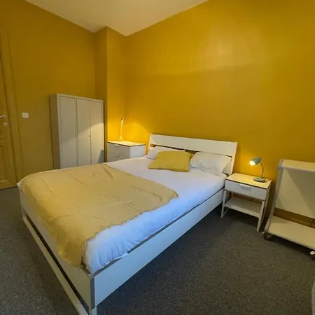 Le Village D'ezra Guest house
