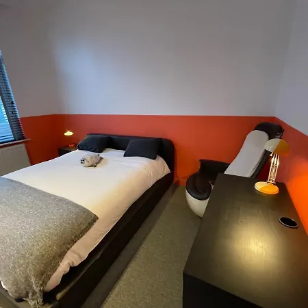 Le Village D'ezra Guest house