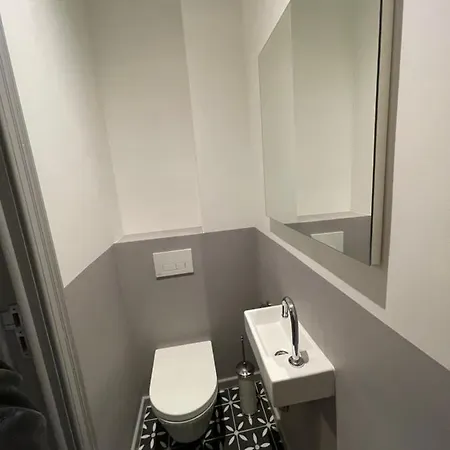 Guest house Le Village D'ezra Brussels